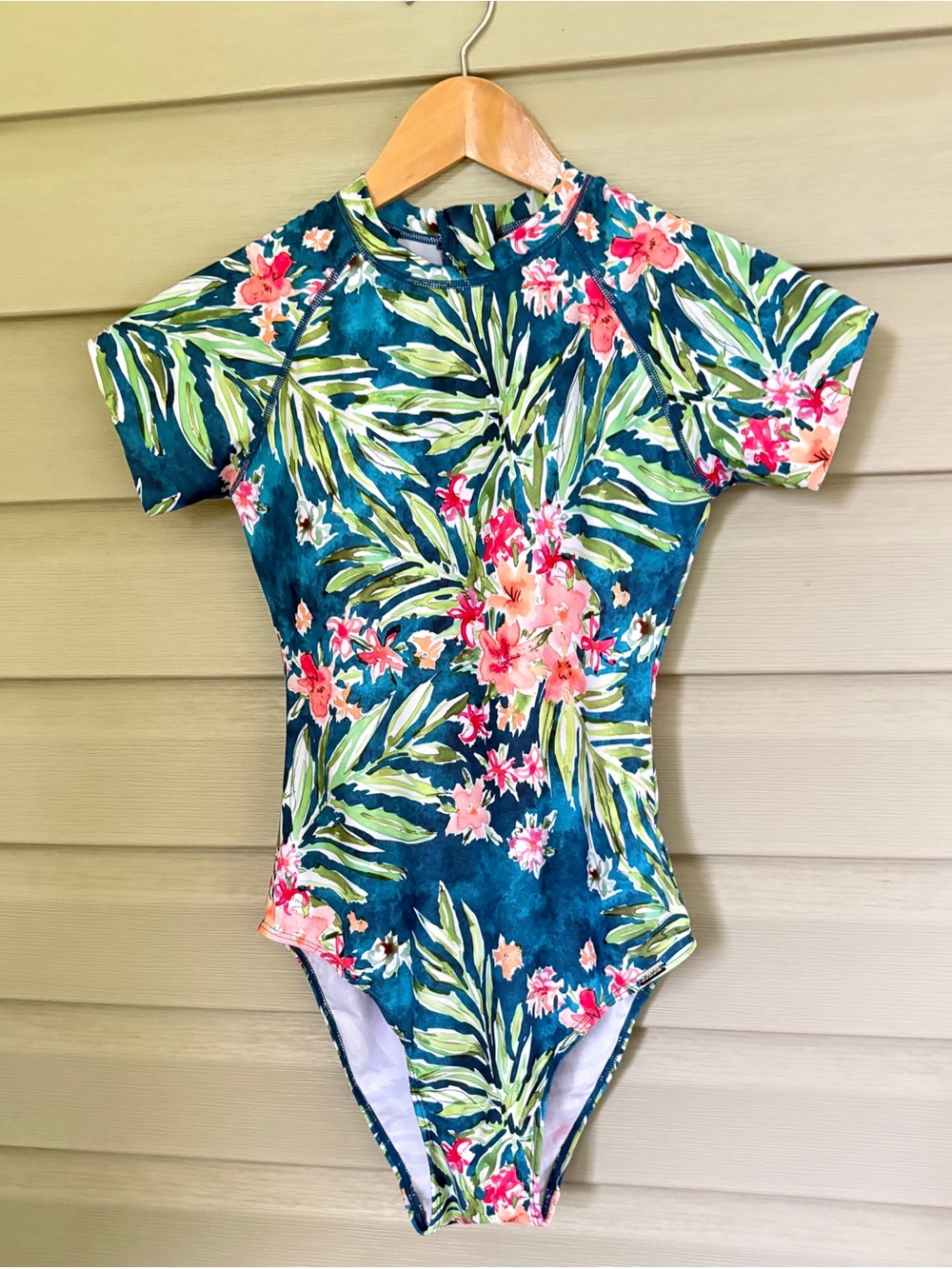 AXESEA athletic swimsuit tropical surfing rash guard SPF sporty sz 4 Australian - Picture 4 of 16